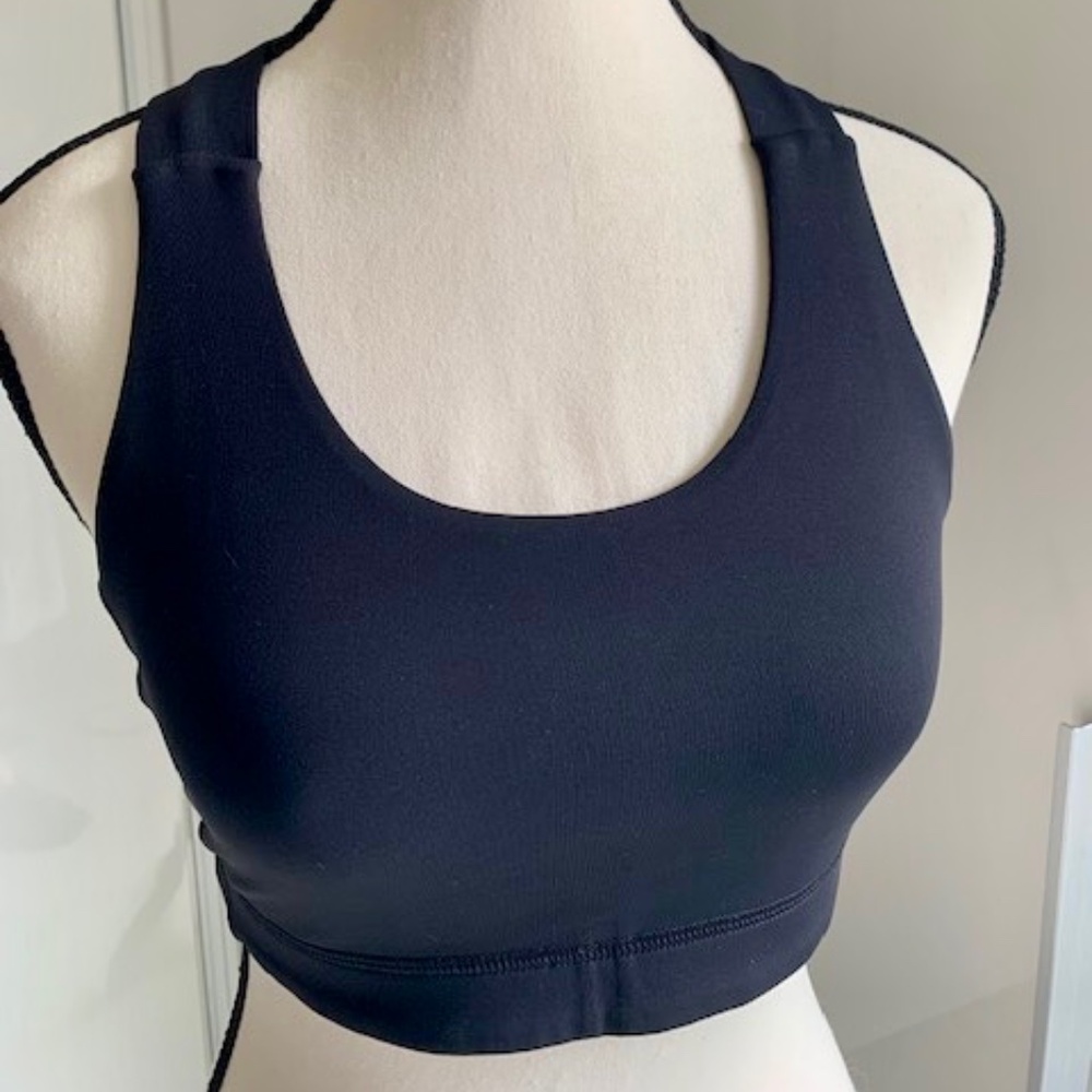 Lulelemon new black sport bra, US 8